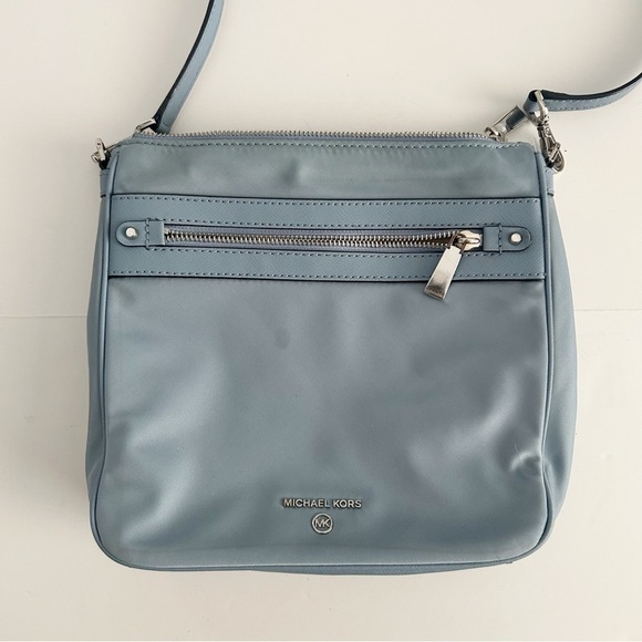 Michael Kors Jet Set Charm North South Light Blue Crossbody Bag - Picture 2 of 10